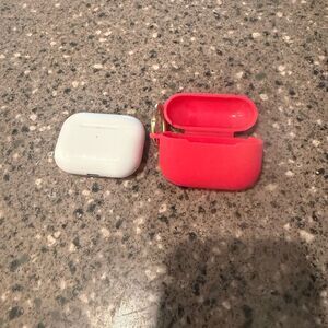 Apple AirPod Pro 1st gen Headphones with Pink Case